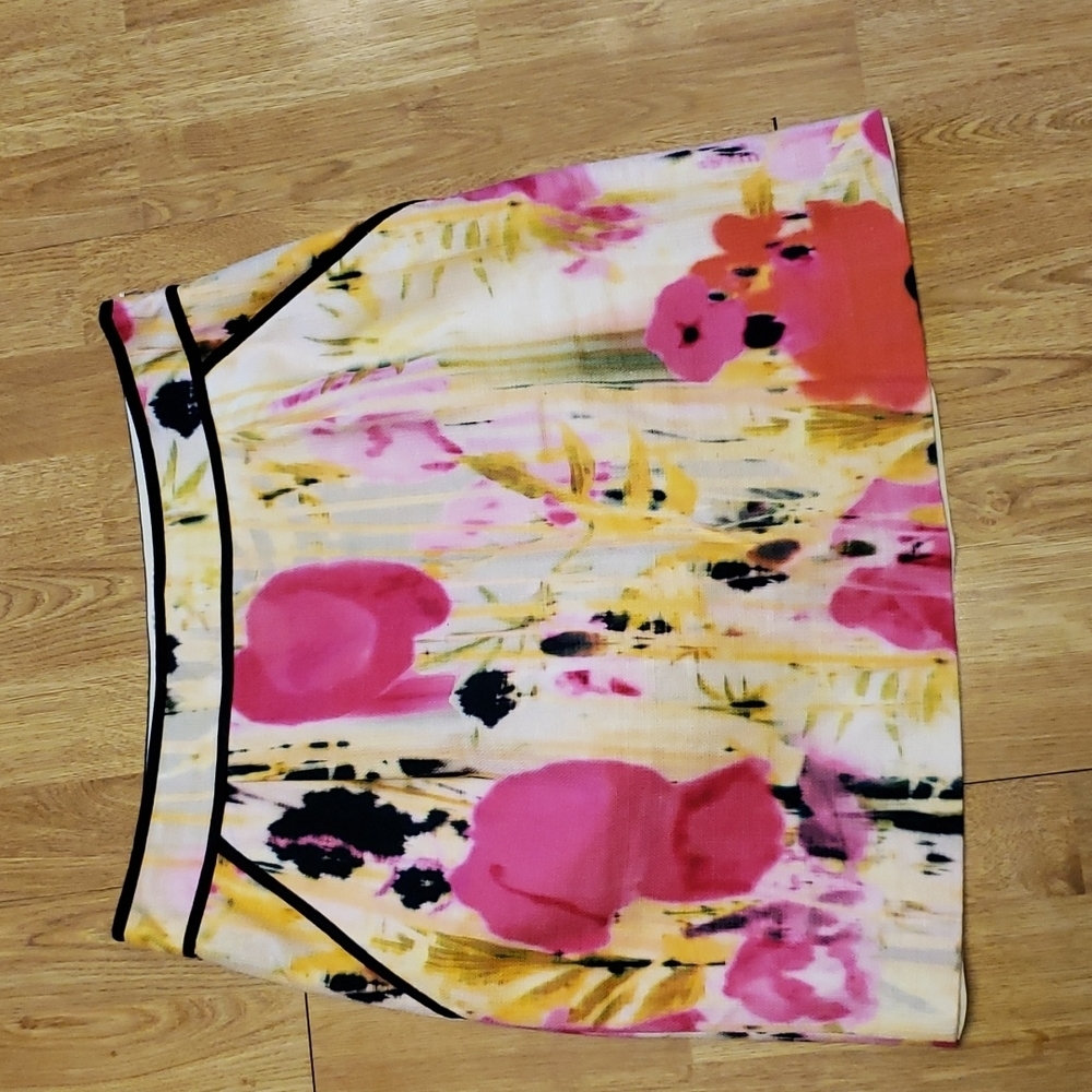 Tabitha watercolor floral skirt size 6